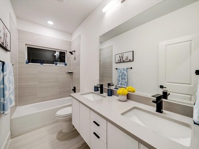Amazing opportunity to purchase this furnished model home with - photo 34