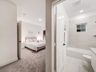 Amazing opportunity to purchase this furnished model home with - photo 36