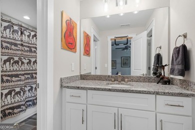 Harbor Club gated community. Gently lived in Craftsman style - photo 37