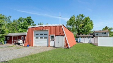 A rare opportunity to own a truly unique multi-use property set - photo 39