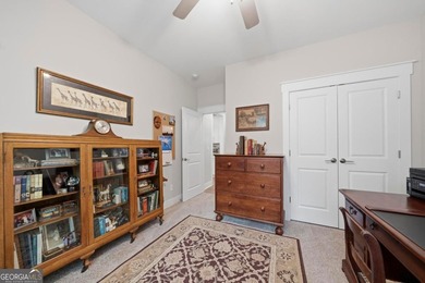 Harbor Club gated community. Gently lived in Craftsman style - photo 42