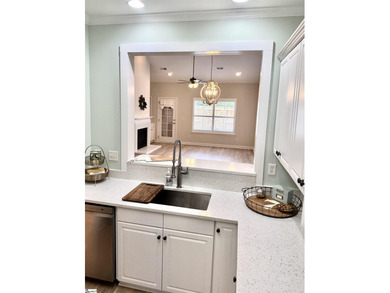 Phenomenal Location - within walking distance to nearby shoppes - photo 12