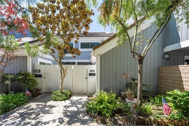 WATERFRONT FIXER WITH INCREDIBLE POTENTIAL! First time on the - photo 3