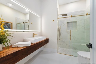 Welcome to your own private retreat - an extensively remodeled - photo 41