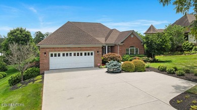 Some homes are beautiful. Others are rare. This one is a true - photo 2