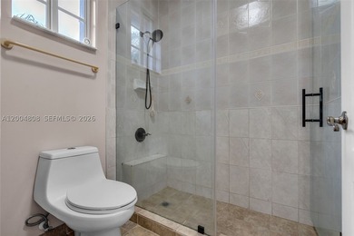 Stunning home in Royal Lakes in Miami Lakes. The home features - photo 29