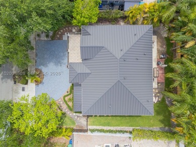 Stunning home in Royal Lakes in Miami Lakes. The home features - photo 49