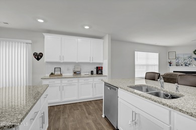 Welcome home to the highly sought-after Wilmington floor plan - photo 3
