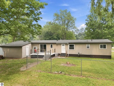 Completely renovated and move-in ready! This beautifully updated - photo 3