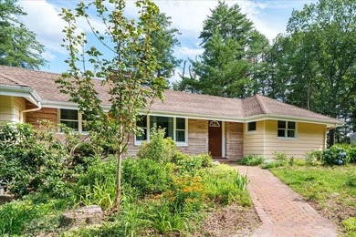 Welcome to the shore. This magical waterfront space is waiting - photo 1