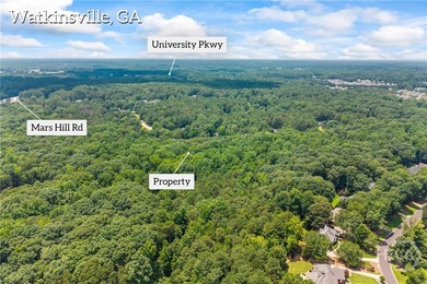 Discover the perfect setting for your dream home on this - photo 9