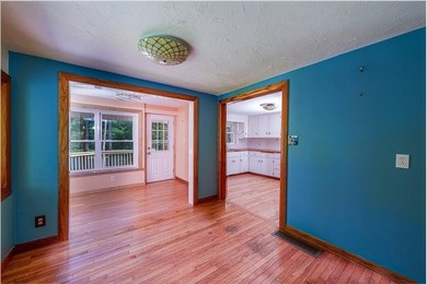 Welcome to the shore. This magical waterfront space is waiting - photo 10