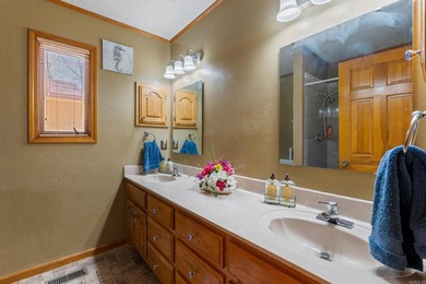 Waterfront living on Lake Pineda with a new roof and AC! This - photo 11