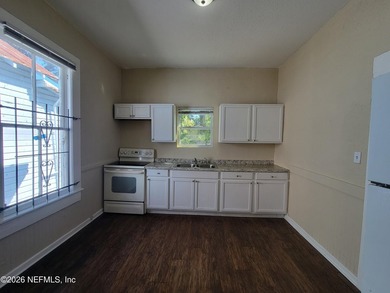 Investor opportunity with an attractive 9.63% cap rate! This - photo 11