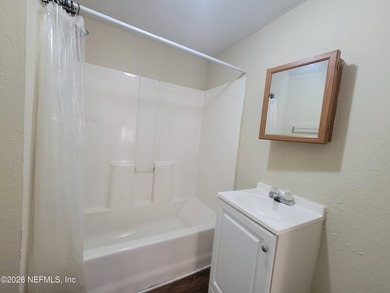 Investor opportunity with an attractive 9.63% cap rate! This - photo 14