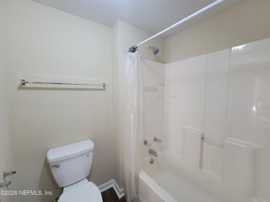 Investor opportunity with an attractive 9.63% cap rate! This - photo 15