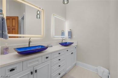 Luxury Waterfront Living in Cape Coral's Exclusive Hermitage - photo 24