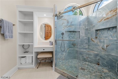 Luxury Waterfront Living in Cape Coral's Exclusive Hermitage - photo 25