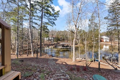 Waterfront living on Lake Pineda with a new roof and AC! This - photo 31