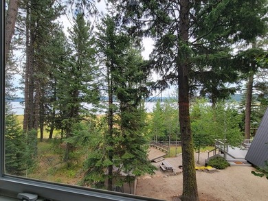 PHOTOS NOT ZOOMED IN! FULL Lake Cascade views! Lovely remodeled - photo 33