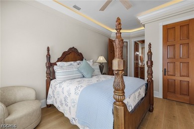 Luxury Waterfront Living in Cape Coral's Exclusive Hermitage - photo 35