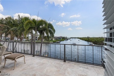 Luxury Waterfront Living in Cape Coral's Exclusive Hermitage - photo 38