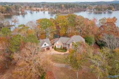 Neely Henry Lake Home For Sale in Gadsden Alabama