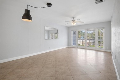 Priced to sell quickly. This East facing condo has a large - photo 3