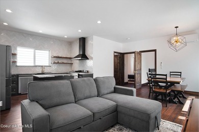 Already established as a successful short-term rental, the - photo 46