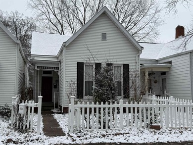 Ohio River Home For Sale in Evansville Indiana