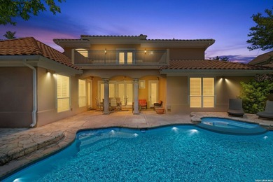 Set within an exclusive gated enclave in Alamo Heights, this - photo 2