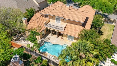 Set within an exclusive gated enclave in Alamo Heights, this - photo 6