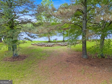 Tucked into the rolling countryside of West Georgia, just 45 - photo 11