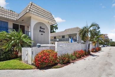 Welcome to this charming 2-bedroom, 2-bathroom condominium in - photo 2