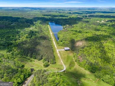 Tucked into the rolling countryside of West Georgia, just 45 - photo 15