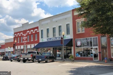 Tucked into the rolling countryside of West Georgia, just 45 - photo 19