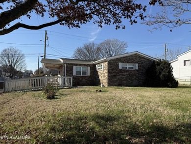 Back on market due to no fault of sellers. Buyer's financing - photo 2