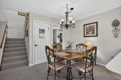 Affordable Move- In Ready Townhome in desirable Sandalwood Lakes - photo 9