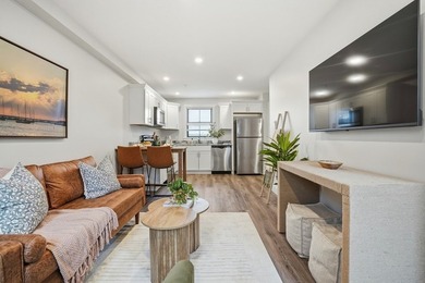 Welcome to Water Street Landing. The residences at 7 Water - photo 6