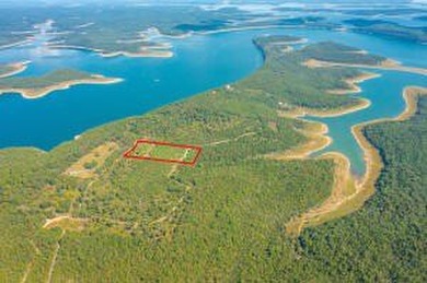 Lake View! Short drive to 125 Marina. Great building site. South - photo 6