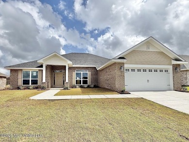 Luxurious 4 Bedroom Home with Whole Home Granite and Private - photo 1