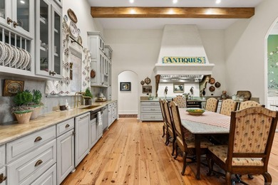 Experience luxury country living in this beautiful brick estate - photo 8