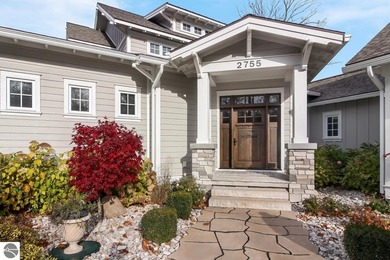 Exquisite Craftsman home with extensive sandy beach front on - photo 1