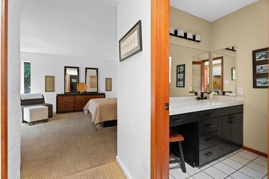 Tucked into the heart of Bay Park, this property hits the market - photo 13