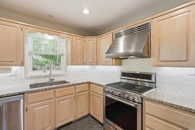 Seller has been original owner since she had the home built in - photo 21