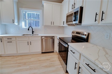 Discover refined lake living in the desirable Stillwater Coves - photo 8
