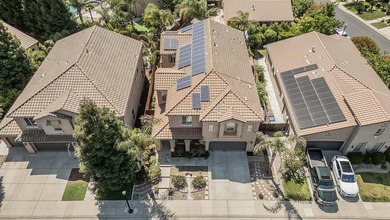 Welcome to this stunning Granville-built Spanish Bay model - photo 2