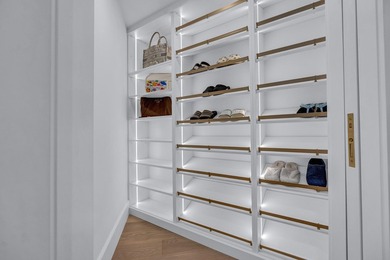 Palm Beach luxury has seen many renovations, but few as rare as - photo 16