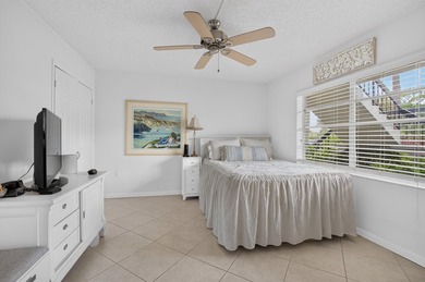 Bright, beautifully renovated ground-floor corner residence just - photo 35