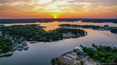 Lake of the Ozarks Home For Sale in Lake  Ozark Missouri